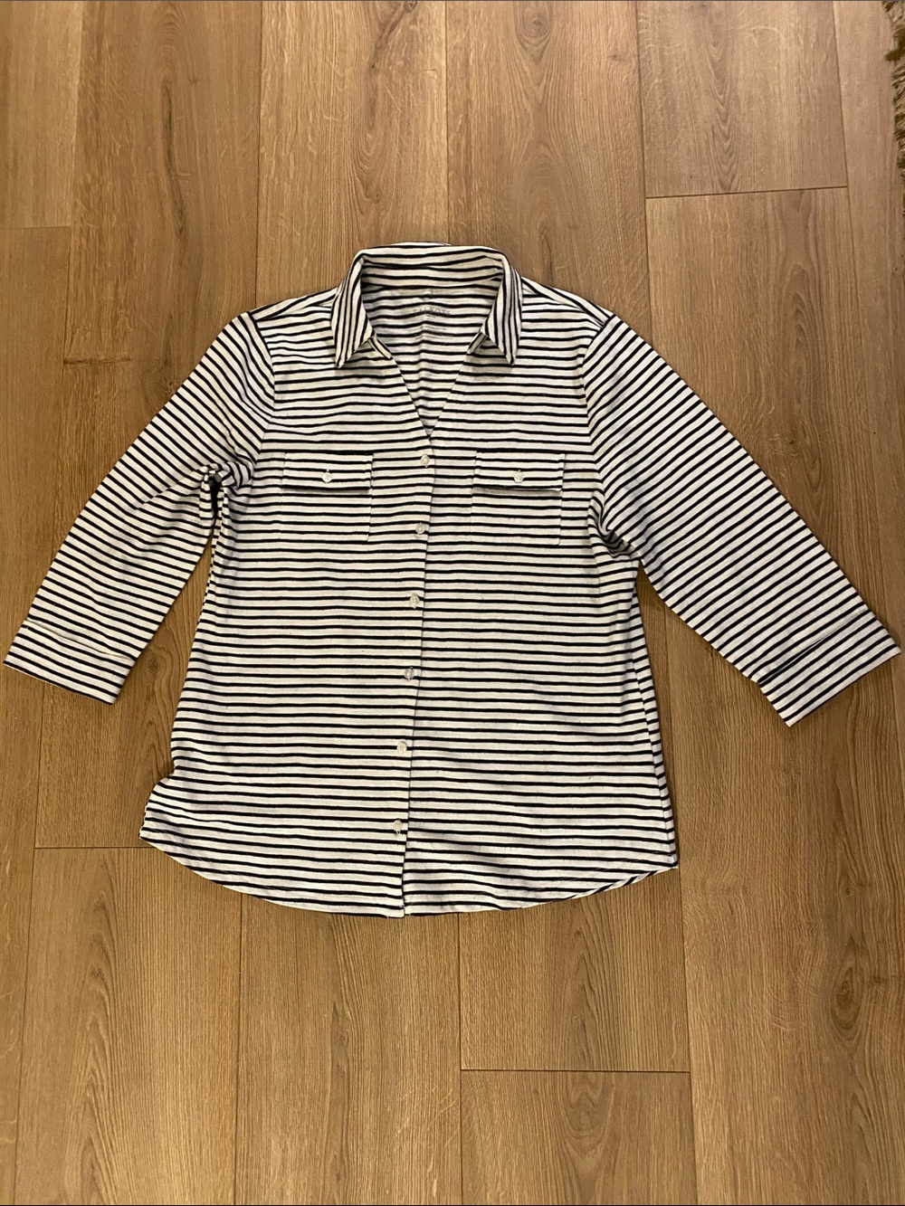 Talbots Petite Striped Top - Black & Cream • V- Neck • Button Front